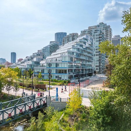 Guest Favorite Riverside Retreat- Walking Trails, Downtown Near Stampede! Free Banff Pass, Wine, Gym, Parking! YYC المظهر الخارجي الصورة